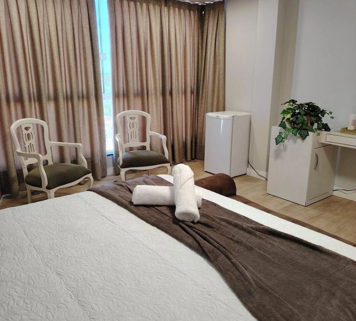Apto 202 - Garagem - Ac - Wifi - Completo Balneario Gaivota 0*,